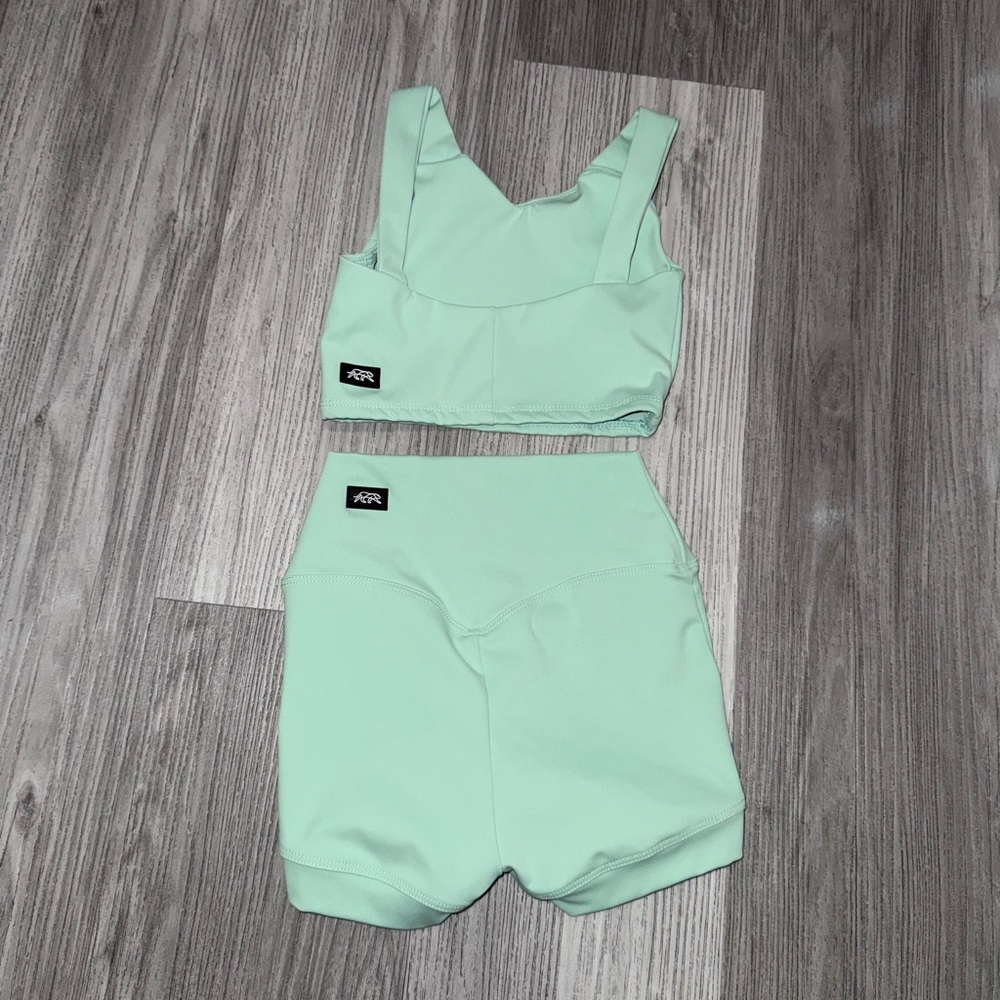 Mint Green Activewear Set - Picture 2 of 3
